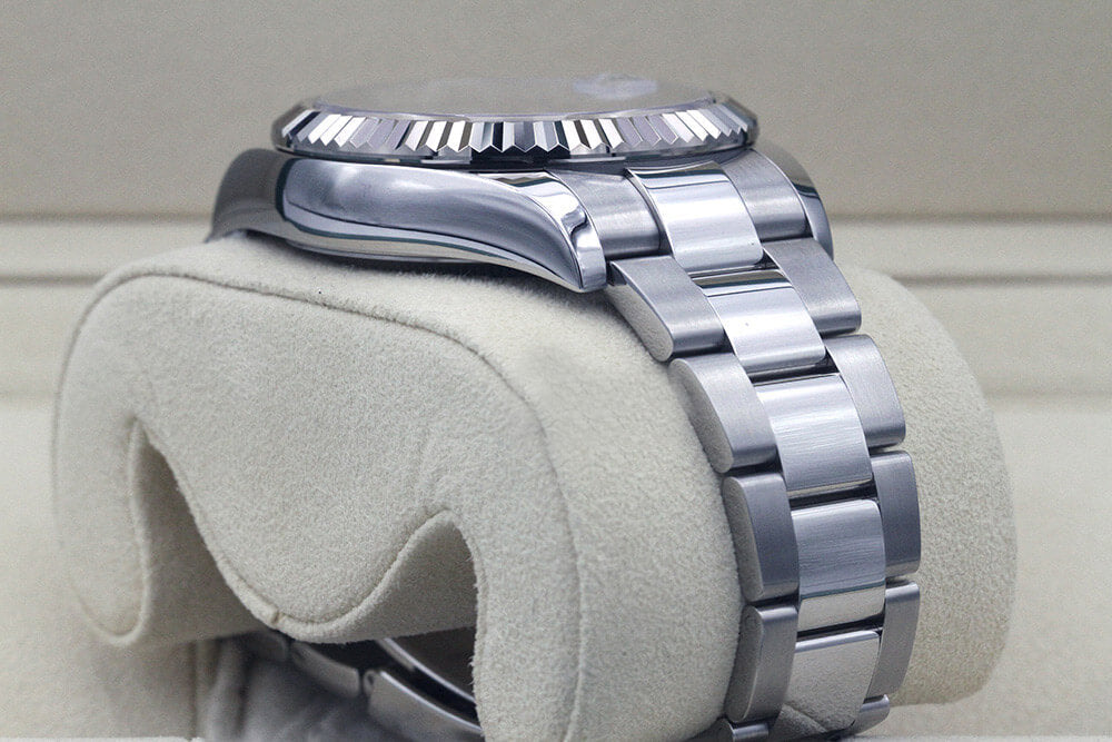 Sky Dweller 326934 Fond Blanc 40 mm